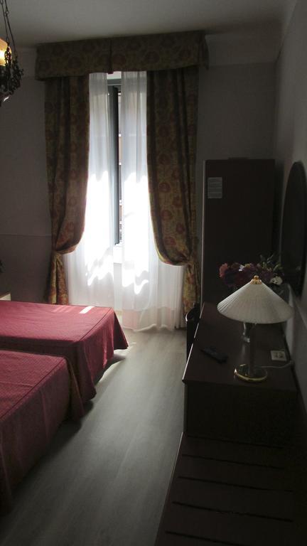 Hotel Johnny Milán Exteriér fotografie