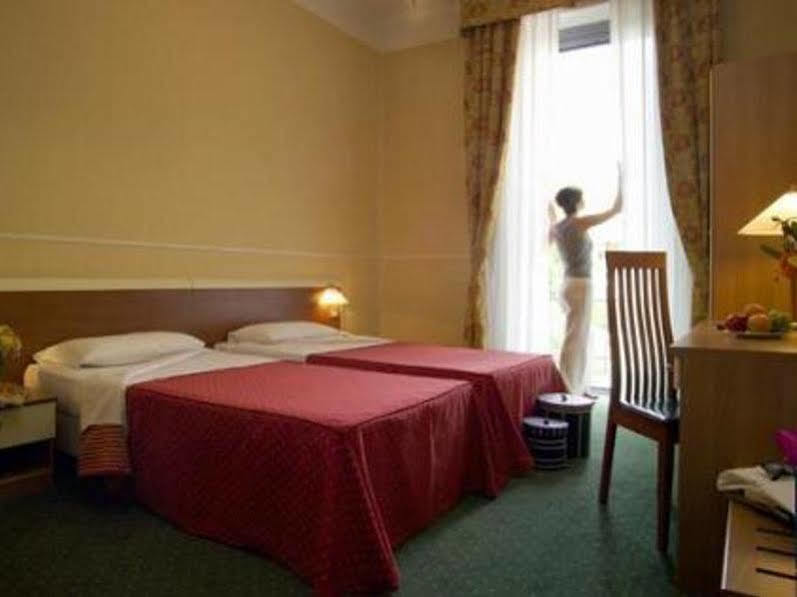 Hotel Johnny Milán Exteriér fotografie